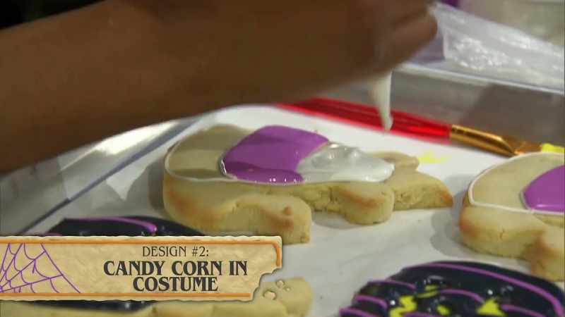 {\an8}A lot of people don't like candy corn