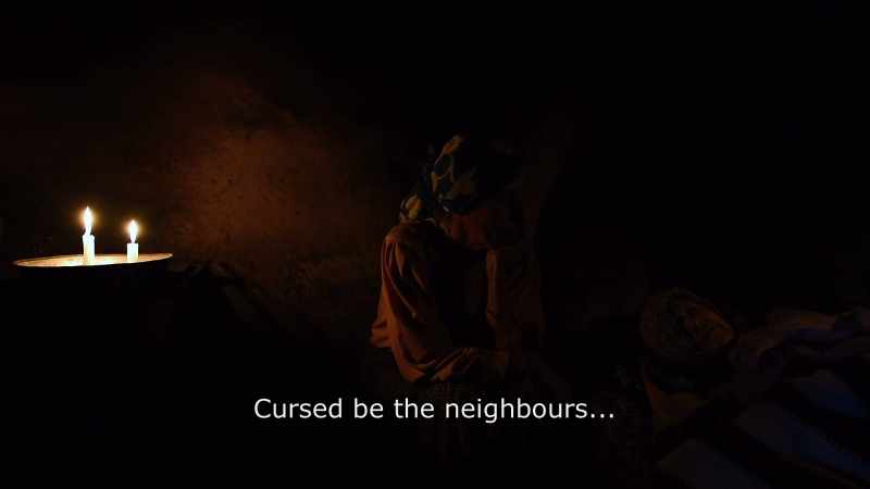 {\An8}Cursed be the neighbours