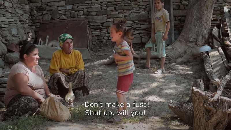 {\An8}Don't make a fuss! Shut up, will you!