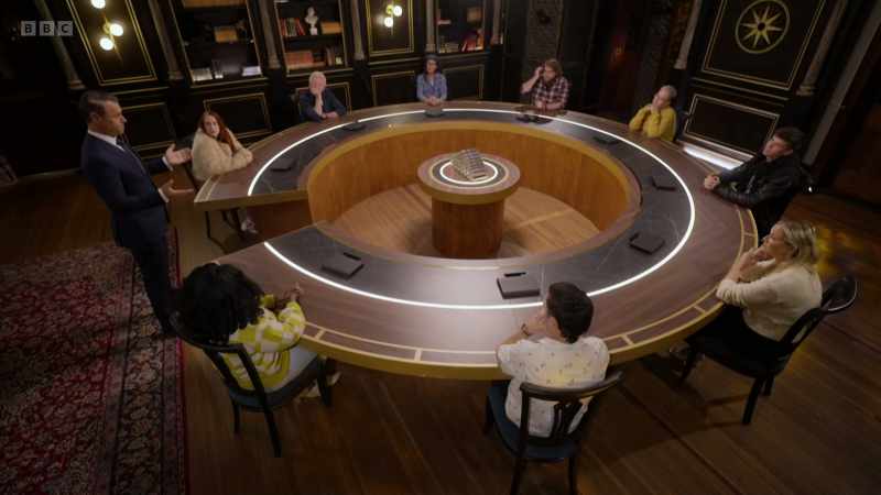 {\an8}Going into this round table