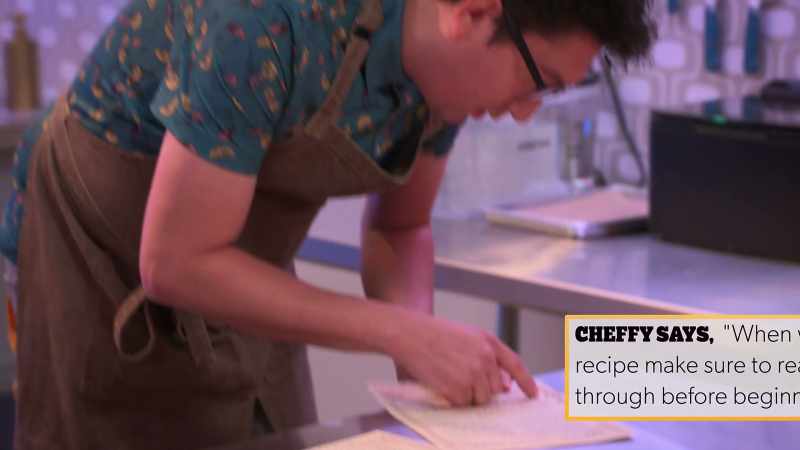 {\an8}I read both of their other recipes from front to back