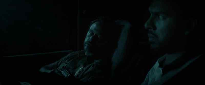 {\an8} ♪ I remember when we first met♪