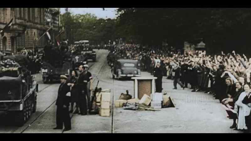 {\an8}Stalin, for them, was synonymous with atrocities