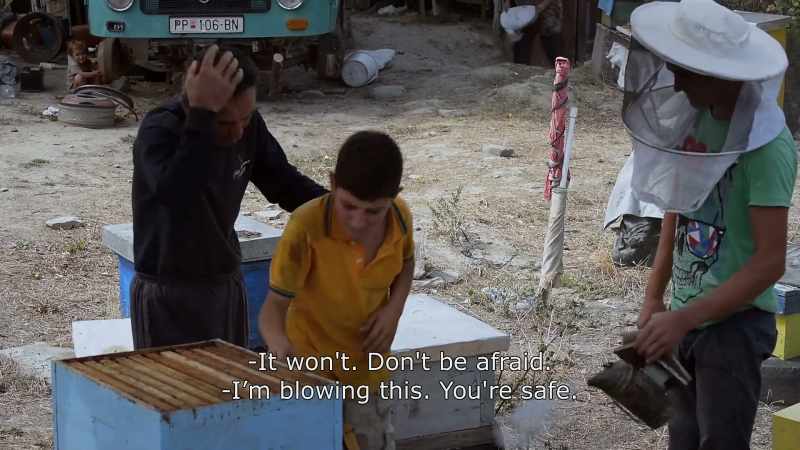 {\An8}- It won't. Don't be afraid. - I'm blowing this. You're safe
