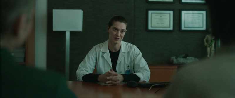 {\an8}I've been updating her on a study that I'm running