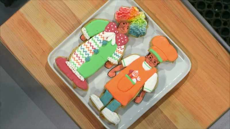 {\an8}[Jet] Now, the baker