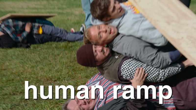 {\an8}- [laughter] - [