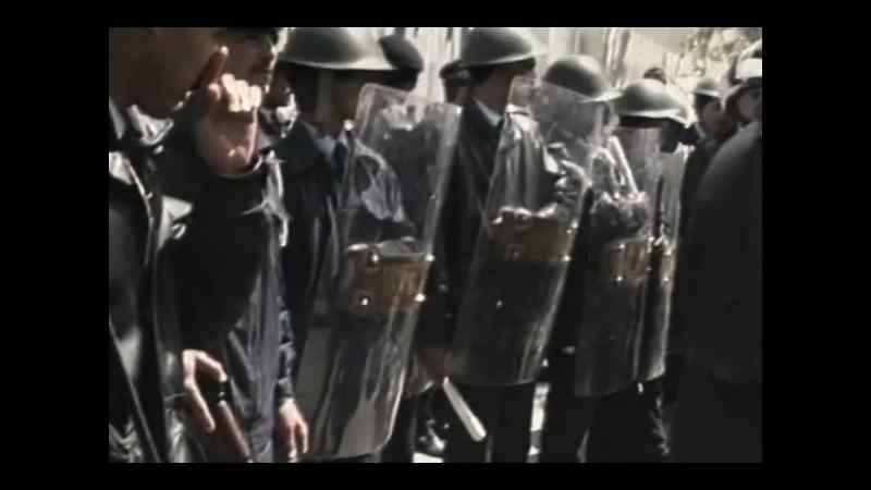 {\an8}Libyan anger over United Nations' sanction vote