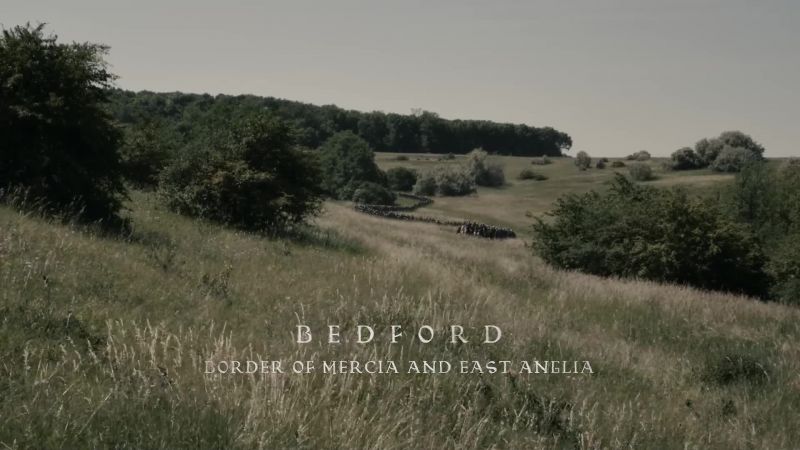 {\an8}-Look around you, Eardwulf. -Lord?
