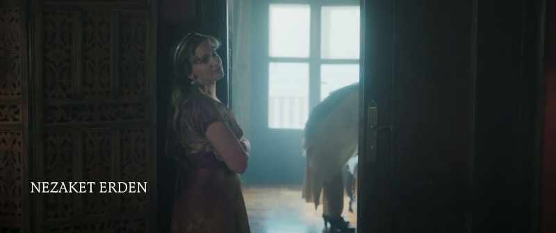 {\an8}Maybe because she had no chance of being accepted