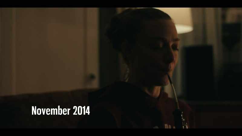 {\an8}Noiembrie 2014