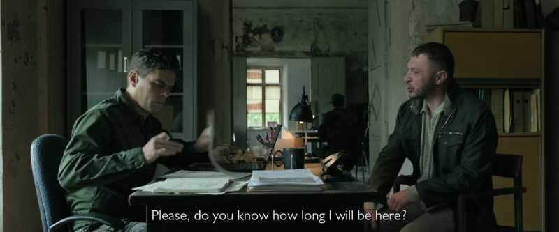 {\an8}Please, do you know how long i will here?