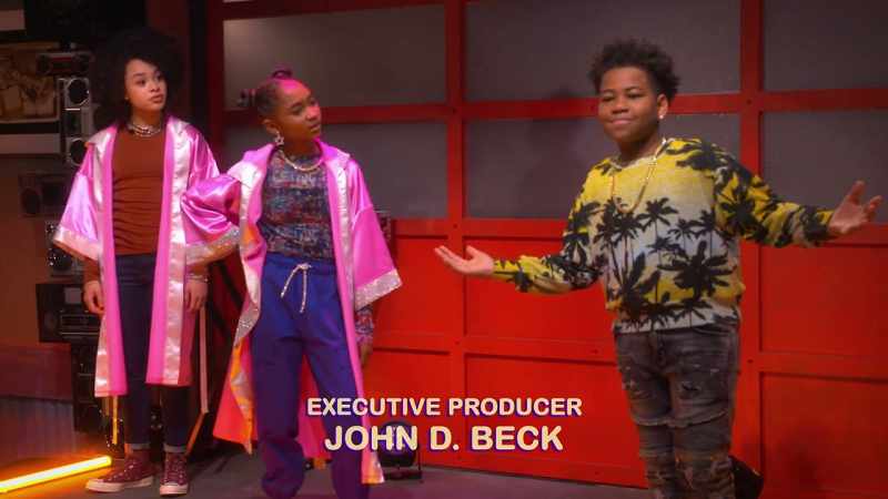 {\an8}Really? He looks like a Byron