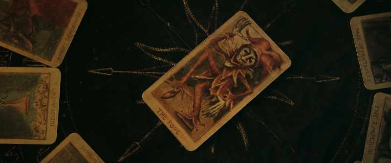 {\an8}So, don't be surprised if you're feeling trapped or boxed in