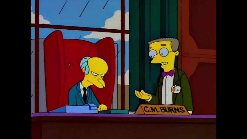 {\an8}Uh, sir?