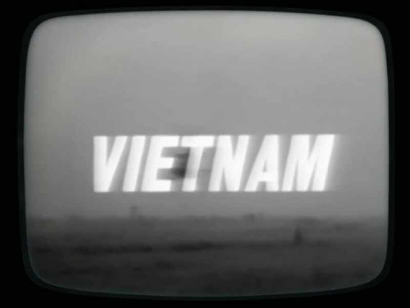 {\an8}War in South Vietnam