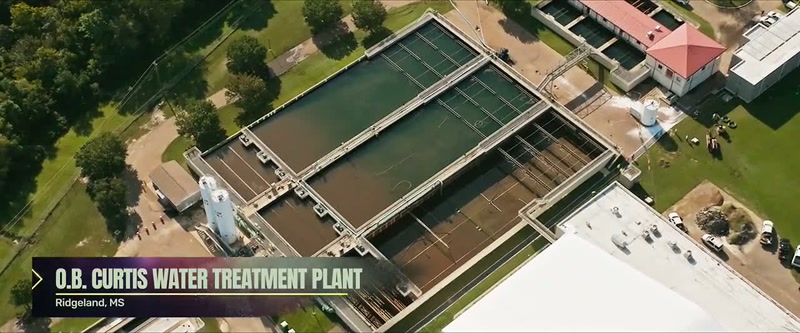 {\an8}We do not have reliable running water at scale