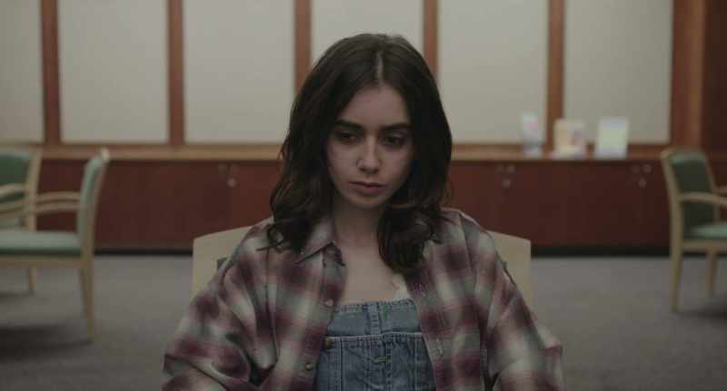 {\an8}We thought it might be good for her to heal that relationship