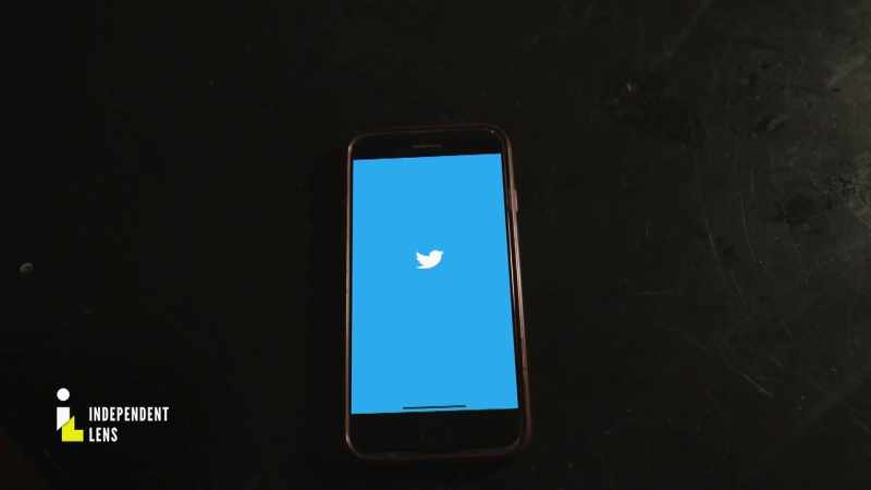 {\an8}We're at a moment where technology's being