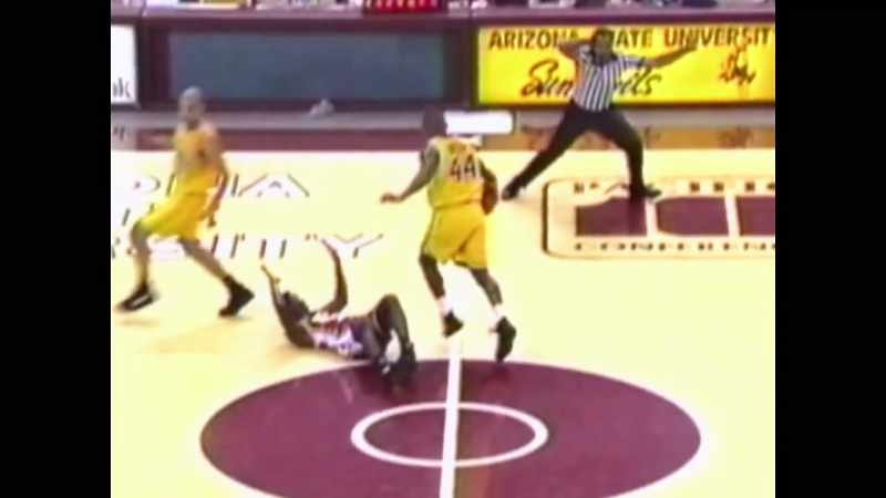And a charge on Hedake Smith! And he is gone