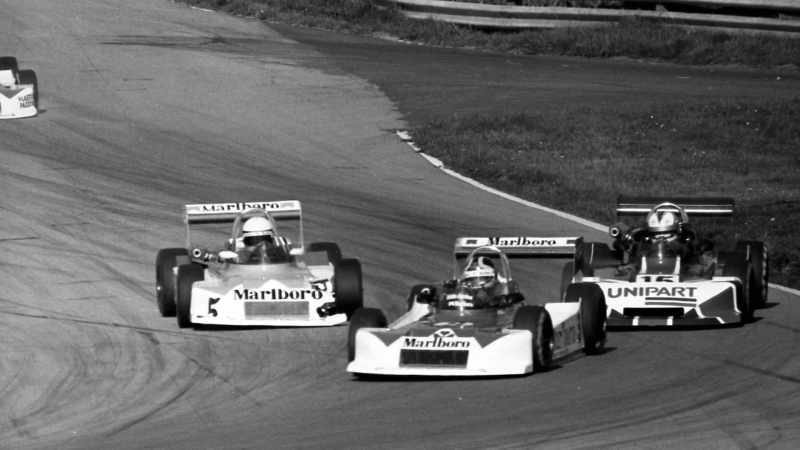 And Andrea de Cesaris put a wheel into my back wheel