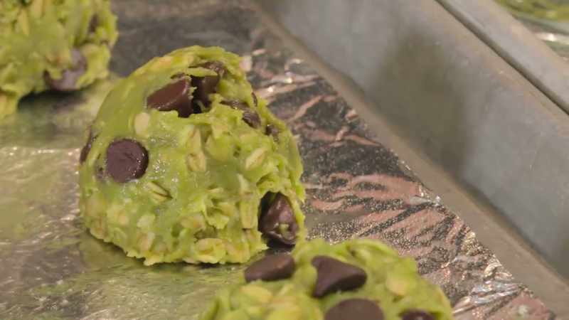 And you can put them on the top of each cookie