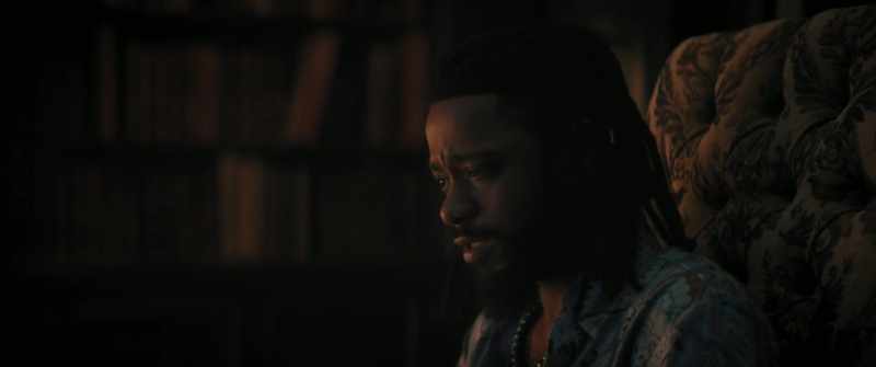 And he carried his head inside of a hatbox