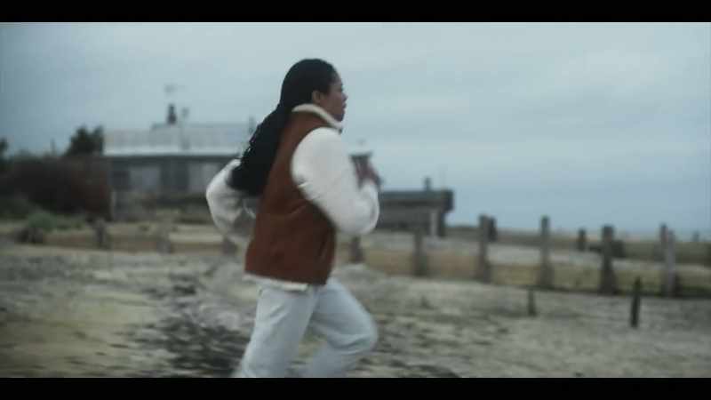 �� And from it she fled ♪