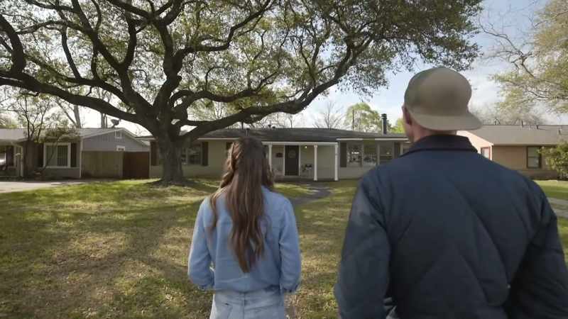 And, God, that tree is nuts. -[Bryan] It's huge