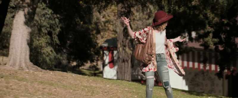 And I loved this daylight hanging-out quality