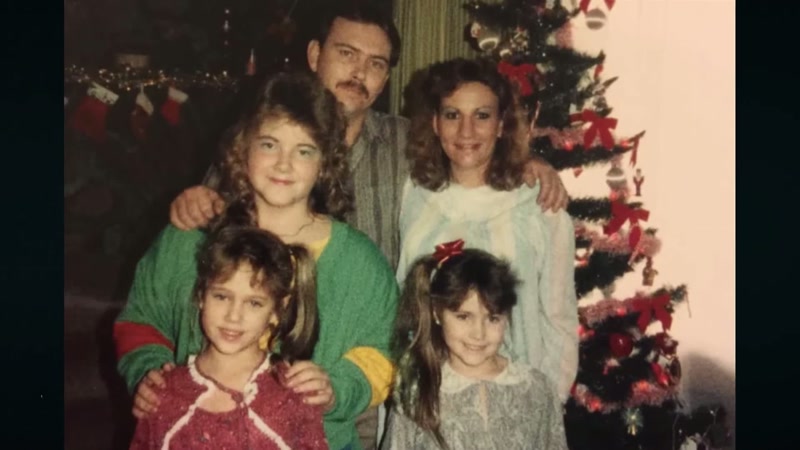And in 1988, Lisa and Joel had a son together