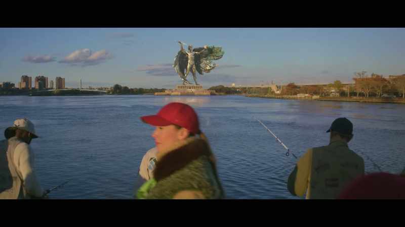 And this is Statue of Extra Liberty. Da