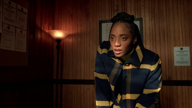 And nice touch, framing Erykah Goodwine