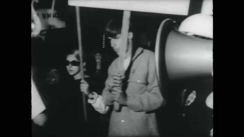 �� And now we've got a revolution ♪