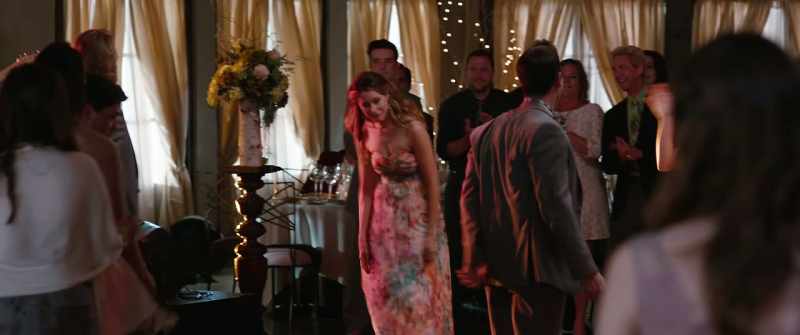 �� And pull her close and there, there, there ♪