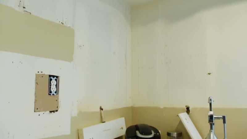 And the next step was adding some open shelving