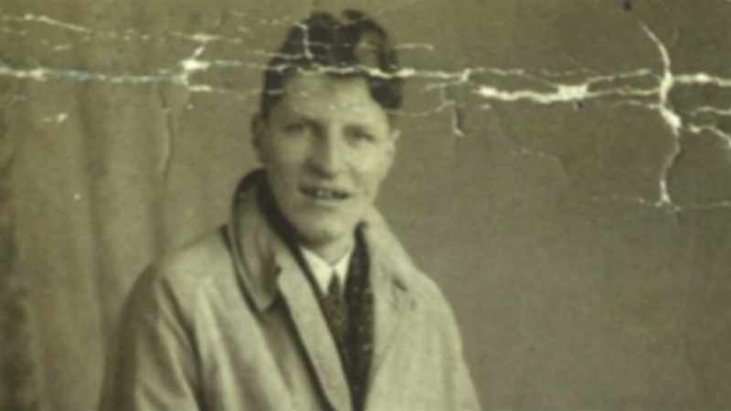 and Tommy Cooper signed up to serve his country