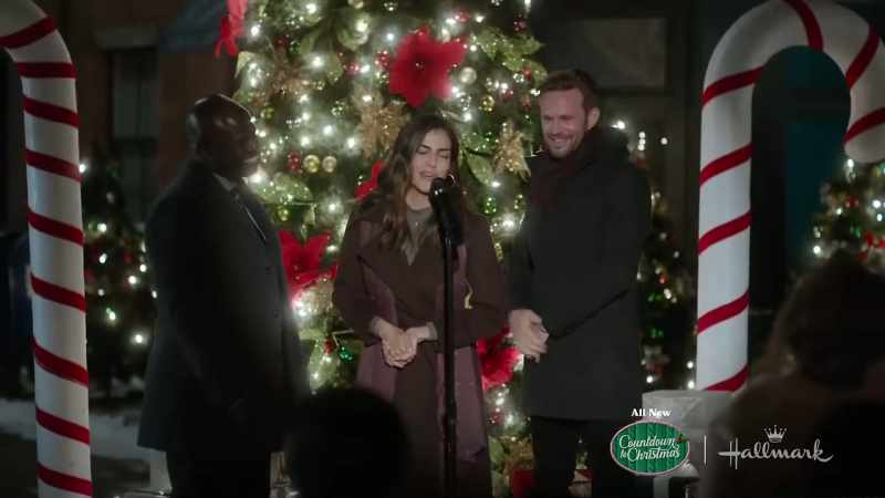 And what would a tree lighting be without snow?