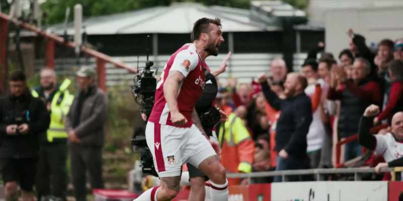 And Wrexham take the lead