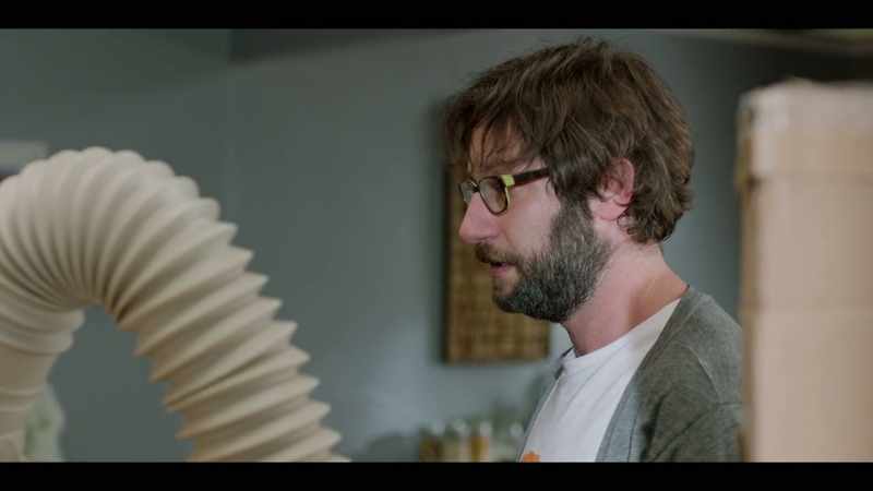(Annie) Whoa, whoa, whoa... - (Dave) Please don't do that