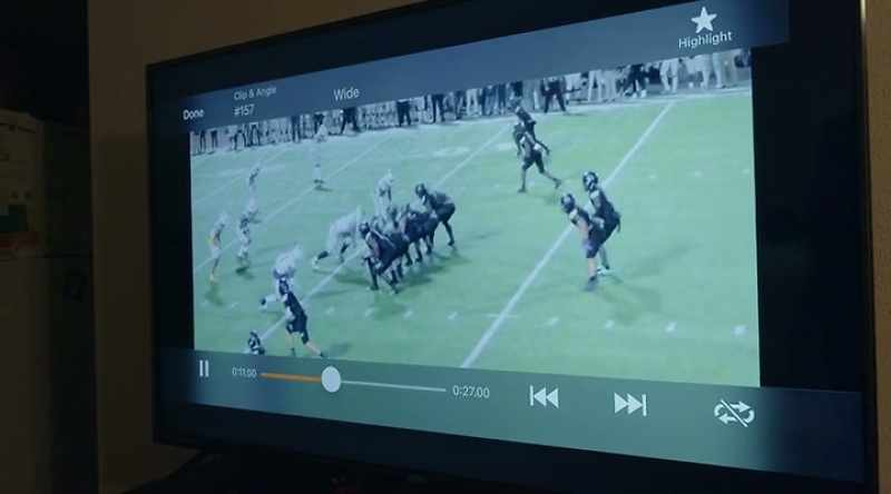 ANNOUNCER 1: Samuel, takes the snap, steps left