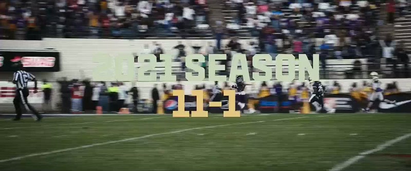 [announcer] Isaiah Bolden on the return, into the end zone!