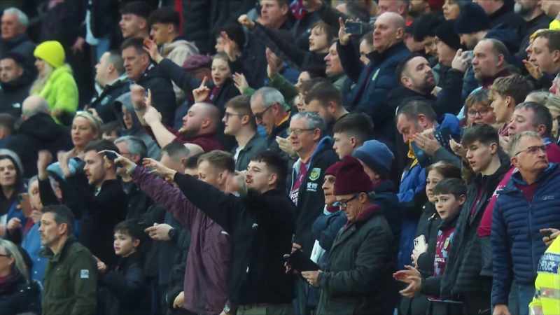 ANNOUNCER: Please welcome back Vincent Kompany! -(CHEERING)