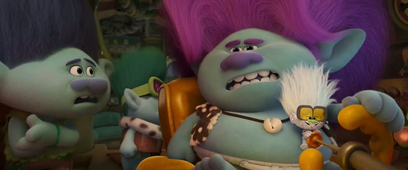 [announcer] That's Velvet and Veneer's