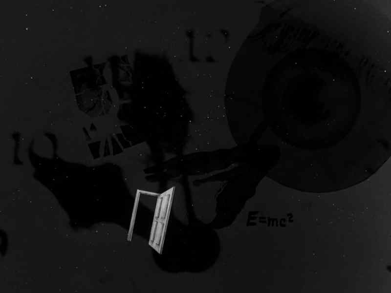 Announcer: Twilight zone will continue after station identification