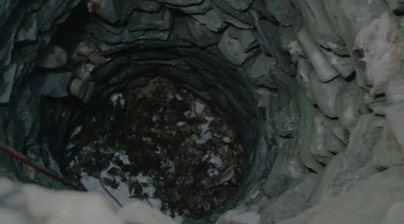 Another strange aspect of the tunnel