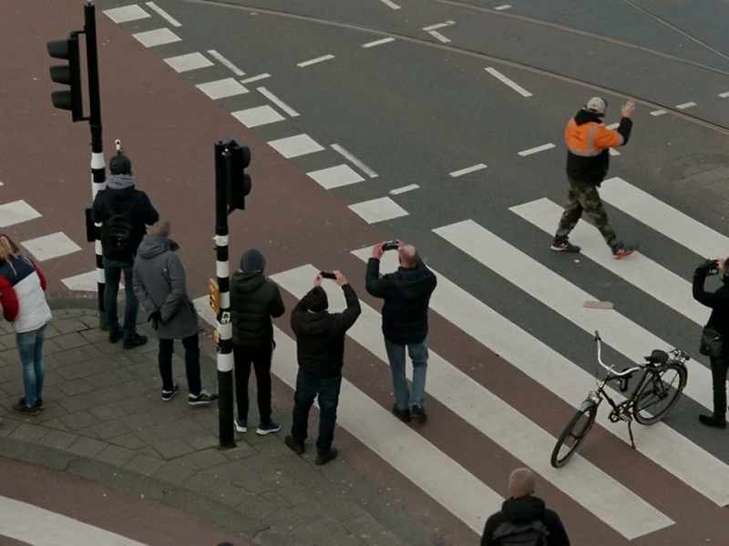 Anti-riot squad, go on