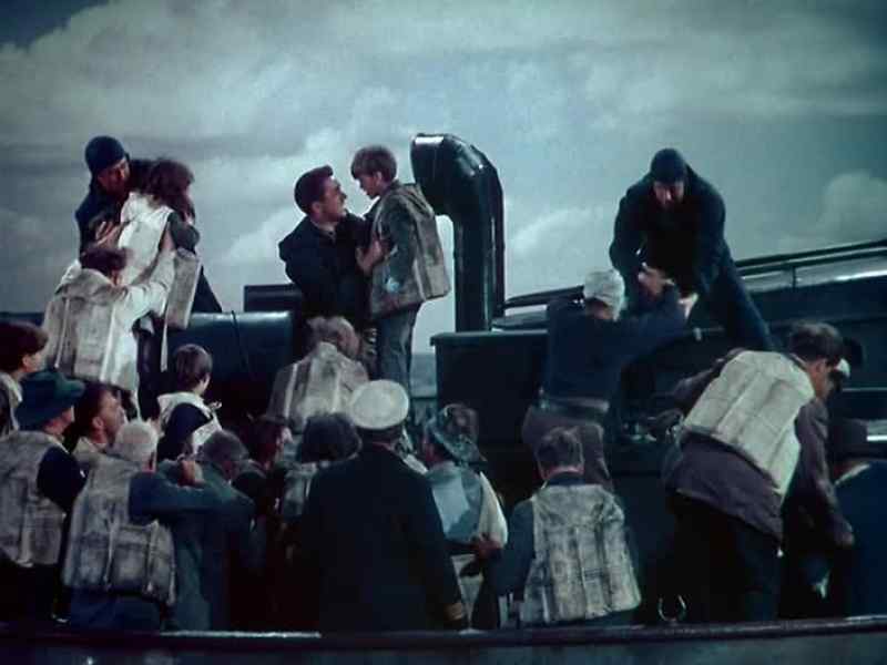 Any water, mister? - Yes, plenty, laddie