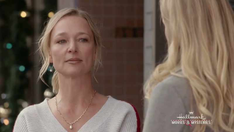Anyway, nice to see you. - You, too, Pamela