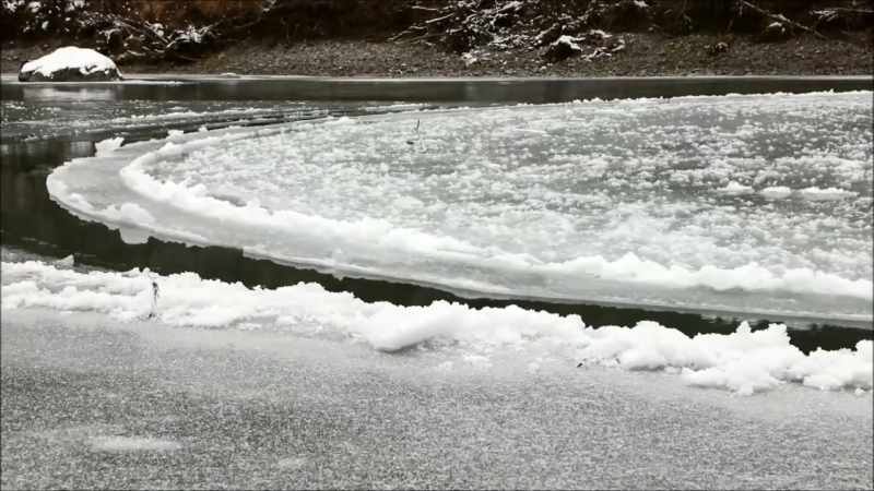 appears-to-be-controlling-the-spinning-ice